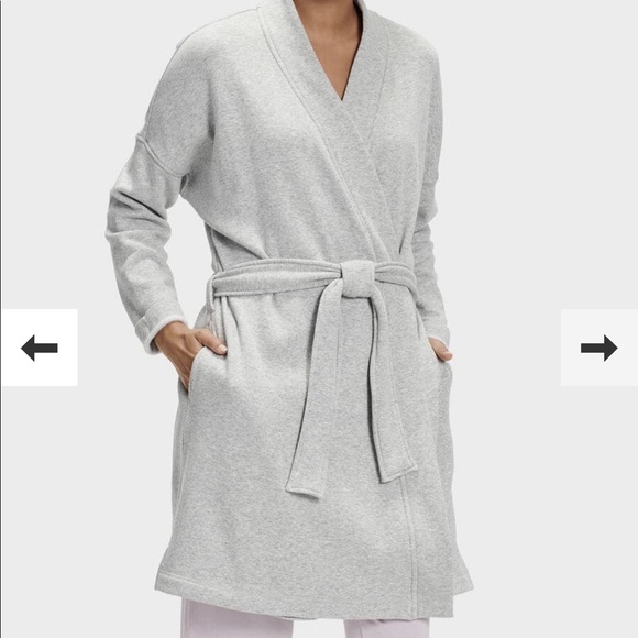 Ugg Robe - Picture 3 of 7